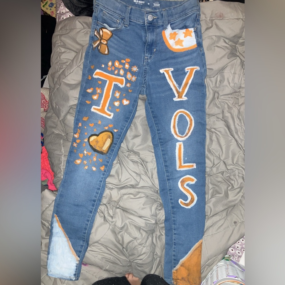 Tennessee Vols Hand- Painted Jeans